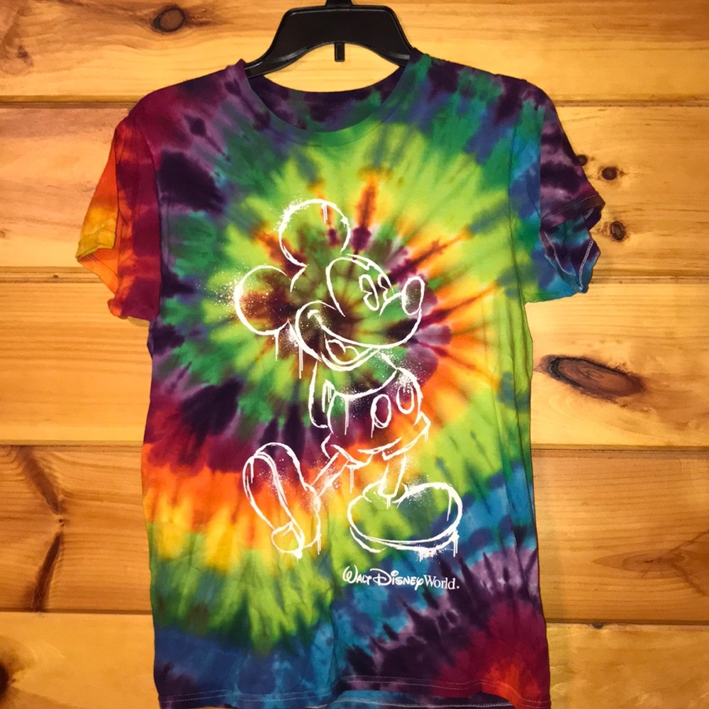 tie-dye Disney top